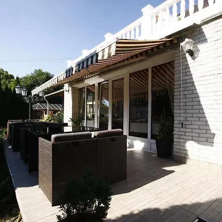Parti Panzio Guest house 3*