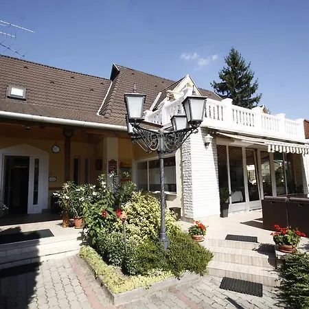 Guest house Parti Panzio 3*
