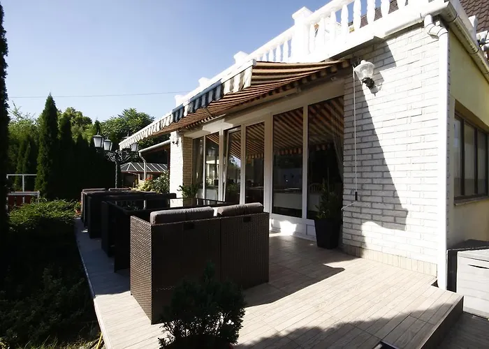 Parti Panzio בית הארחה 3*